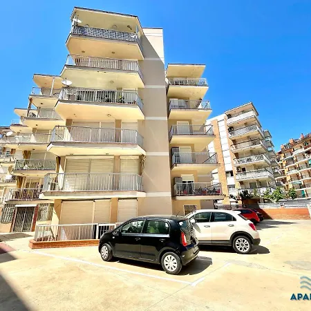 Apartbeach Altamira Climatizado Muy Luminoso Y Vistas Playa *